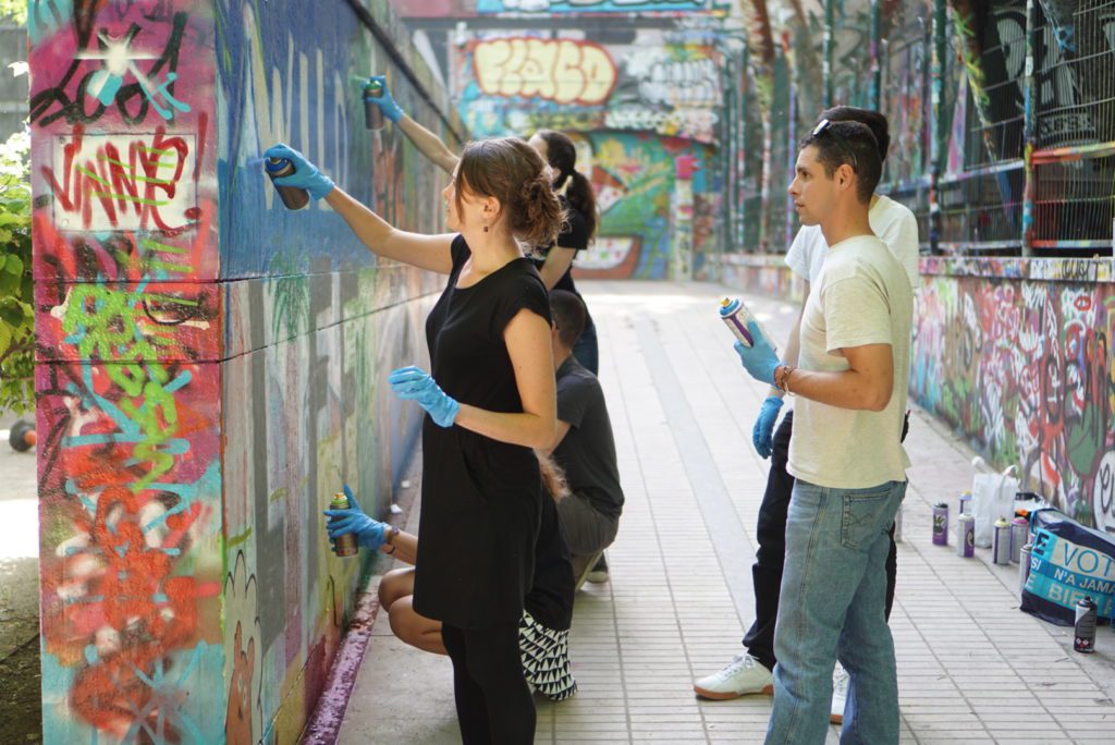 Street Art workshops in Paris